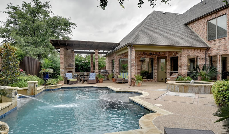 How to balance the pool's pH level